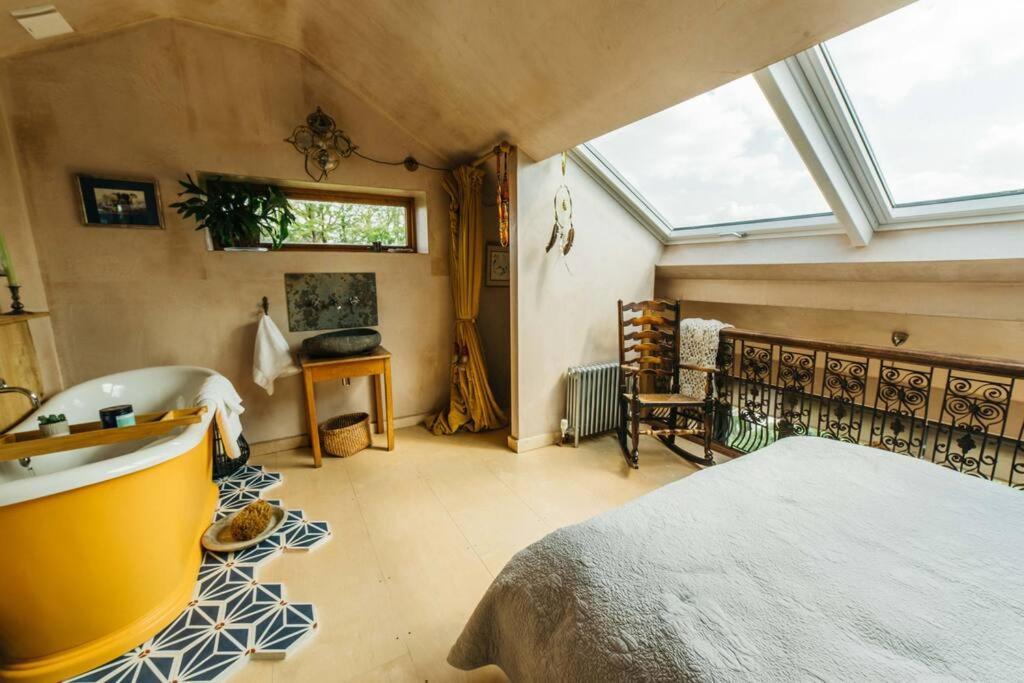 Romantic Country Annex With Views - 10 Min To Bath Cold Ashton Экстерьер фото